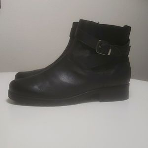 Aerosoles Black Leather Ankle Boots